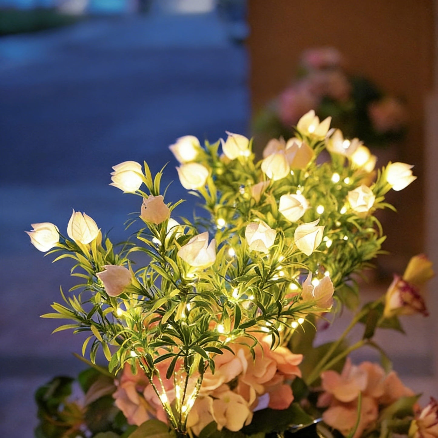 🌸Solcellsdrivna blomsterstake-lampor – vattentät trädgårdsdekoration