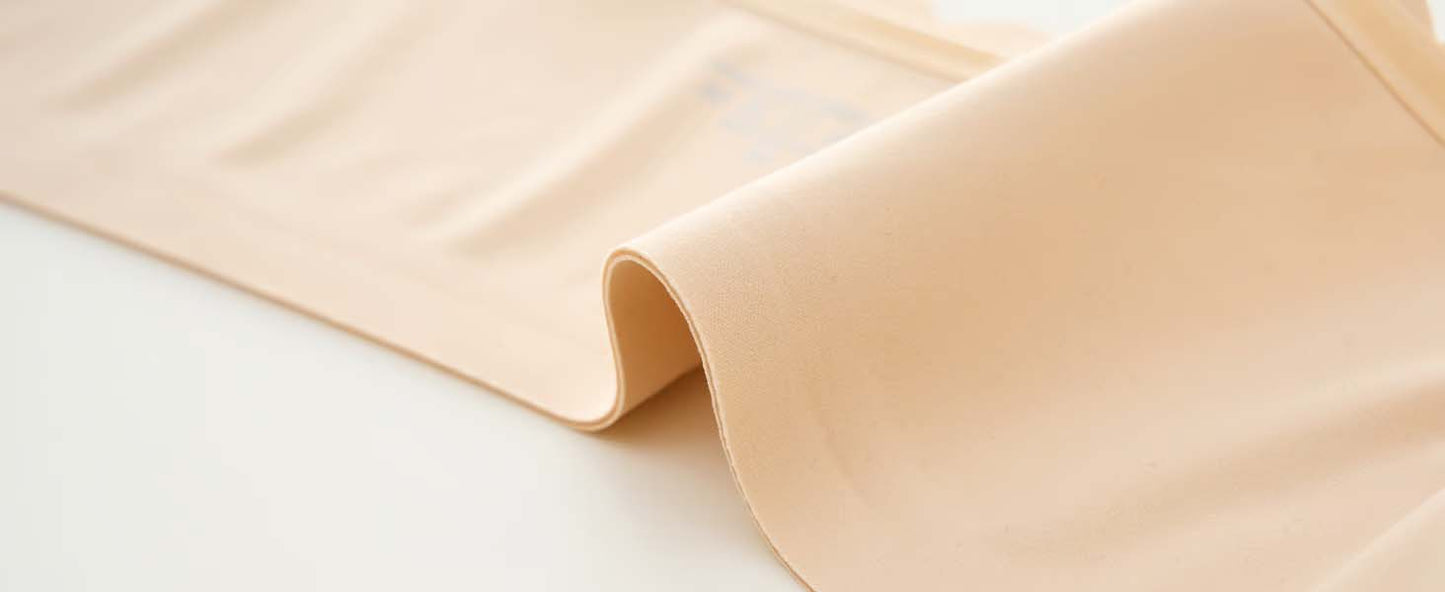 Sømløs lukking foran med skulderstropper og bandeau-BH