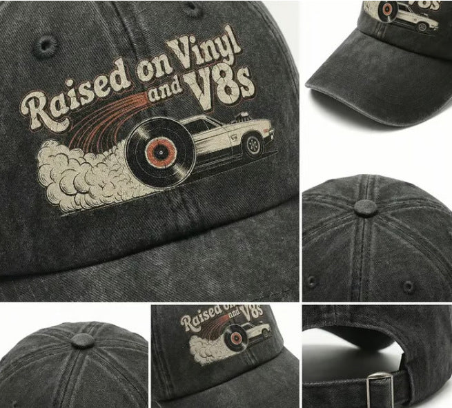 🏽Siste dag med 49 % rabatt - «Raised on Vinyl and V8s» - den broderte klassiske capsen for motorentusiaster
