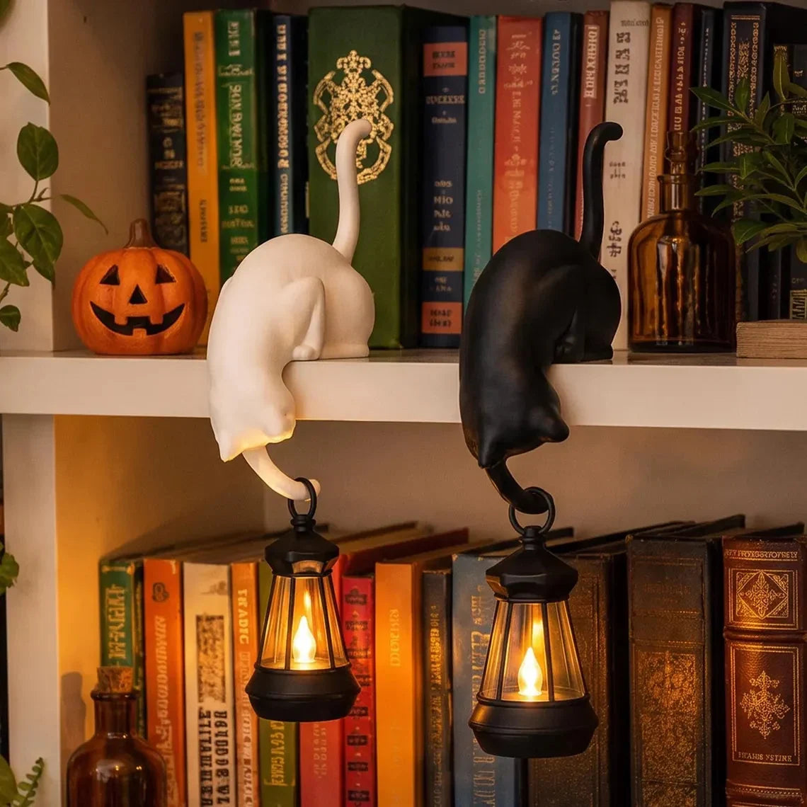 🐈‍Søt kattefigur til bokhyllen med LED-lampe - Søt dekorasjon til bokhyllen og praktisk nøkkelholder