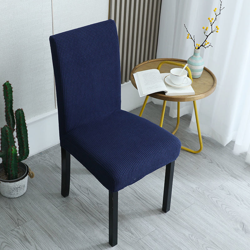 Stoltrekk – gi en gammel stol et nytt og friskt utseende umiddelbart!